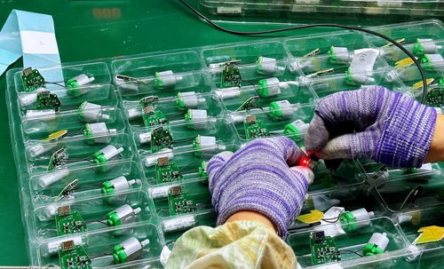 多多跨境 以创新模式赋能中国工厂，引领全球化新贸易